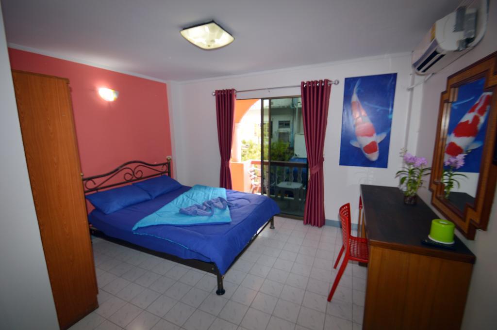 פאטאיה D.D. Inn Beach Guesthouse מראה חיצוני תמונה
